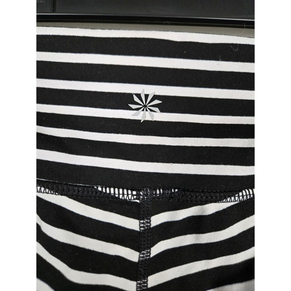 Athleta Womens Black White Striped Ruched Back Cropped Yoga Leggings Small S - Picture 3 of 5